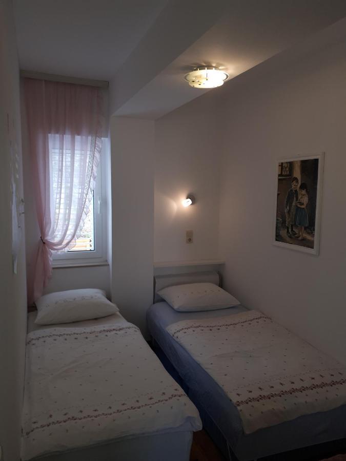 Apartmani Gojevic 沃迪切 外观 照片