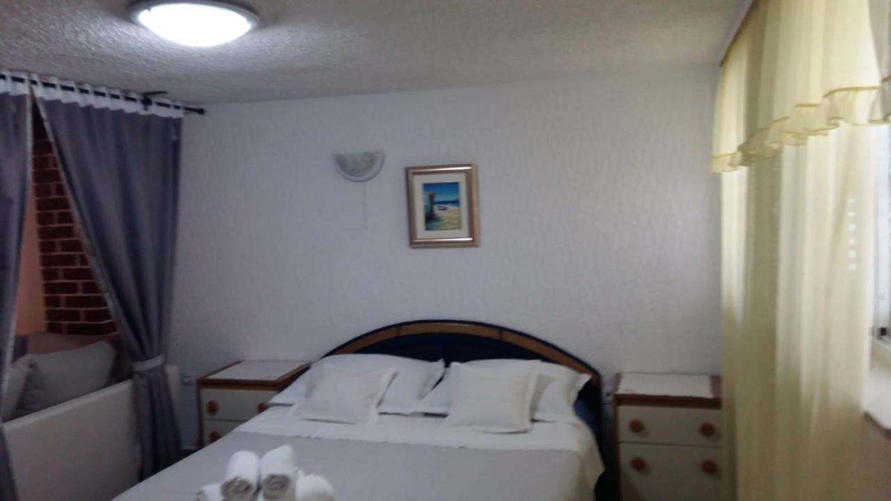 Apartmani Gojevic 沃迪切 外观 照片
