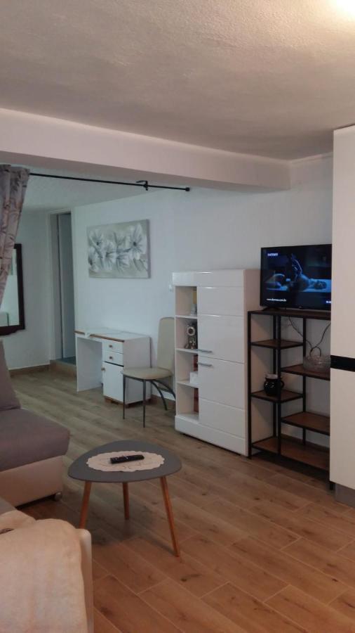 Apartmani Gojevic 沃迪切 外观 照片